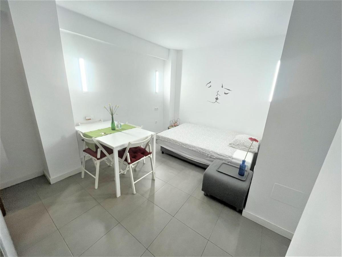 Plaza De Toros / Centro Apartment Malaga Exterior photo